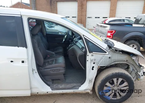 2015 Honda Odyssey Ex-L из США, поврежденный, VIN 5FNRL5H61FB055684